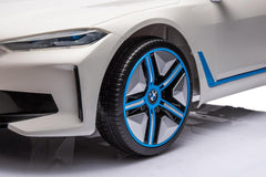 Carro Eletrico BMW i4 Gran Coupe 12V com Controle Remoto - Zippy Toys