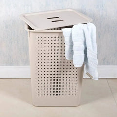 Cesto de Roupas Bege com Tampa 47L - Martiplast
